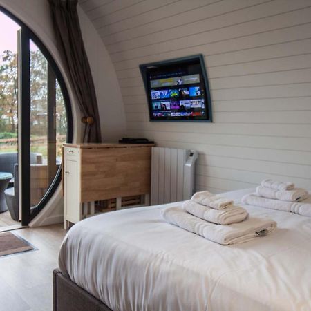 Отель High Oaks Grange - Glamping Пикеринг Номер фото