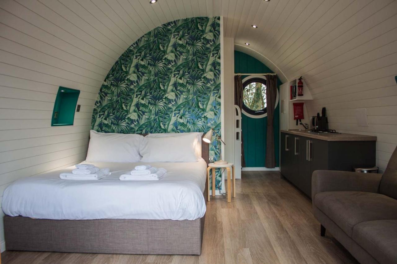 Отель High Oaks Grange - Glamping Пикеринг Экстерьер фото